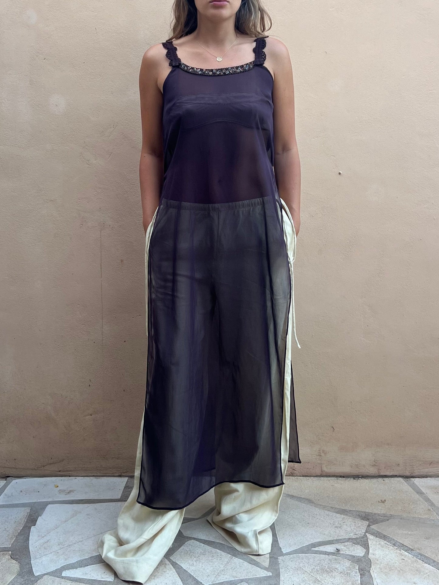 Isis Dress U-Neck