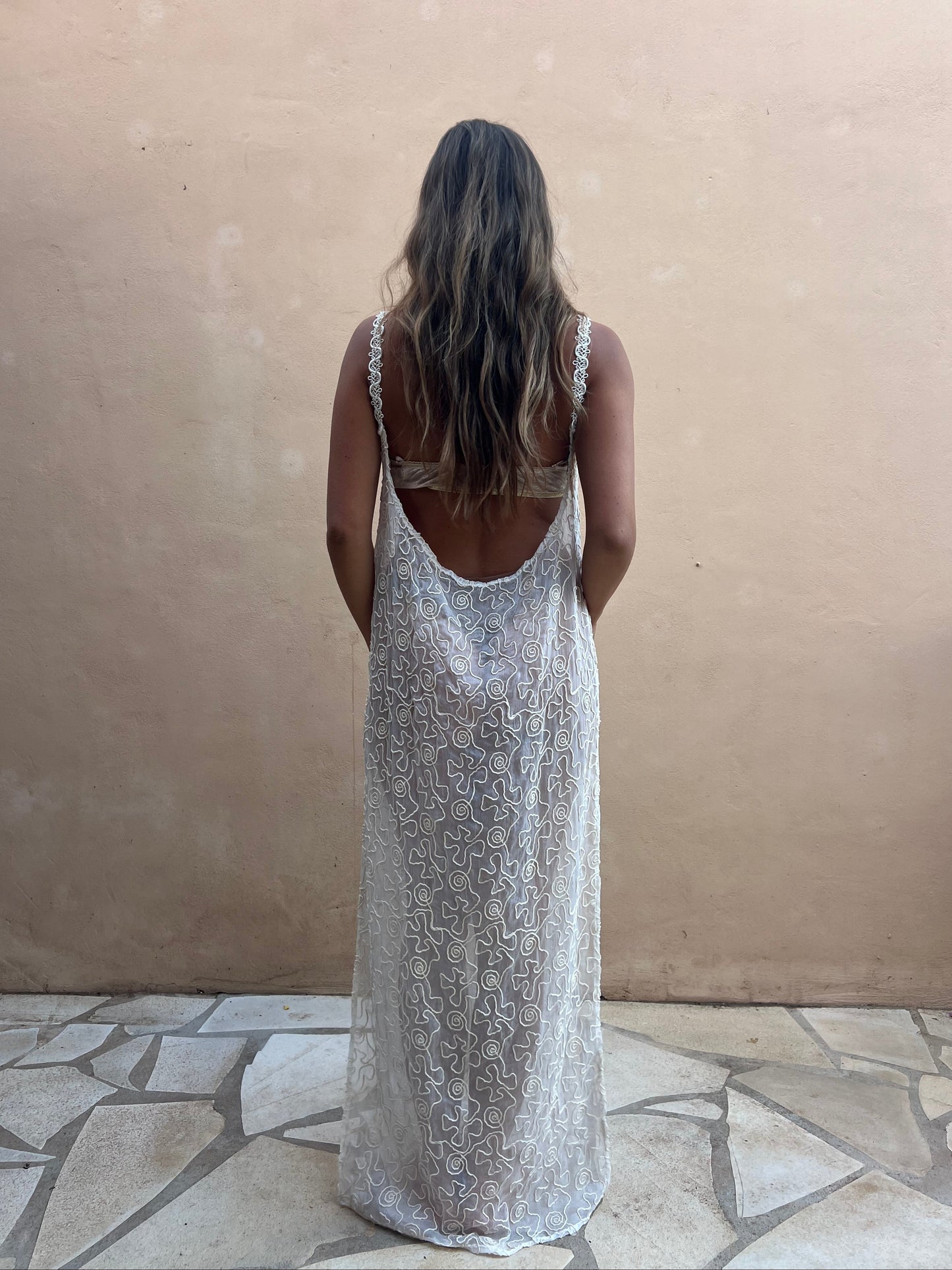 Isis Dress U-Neck