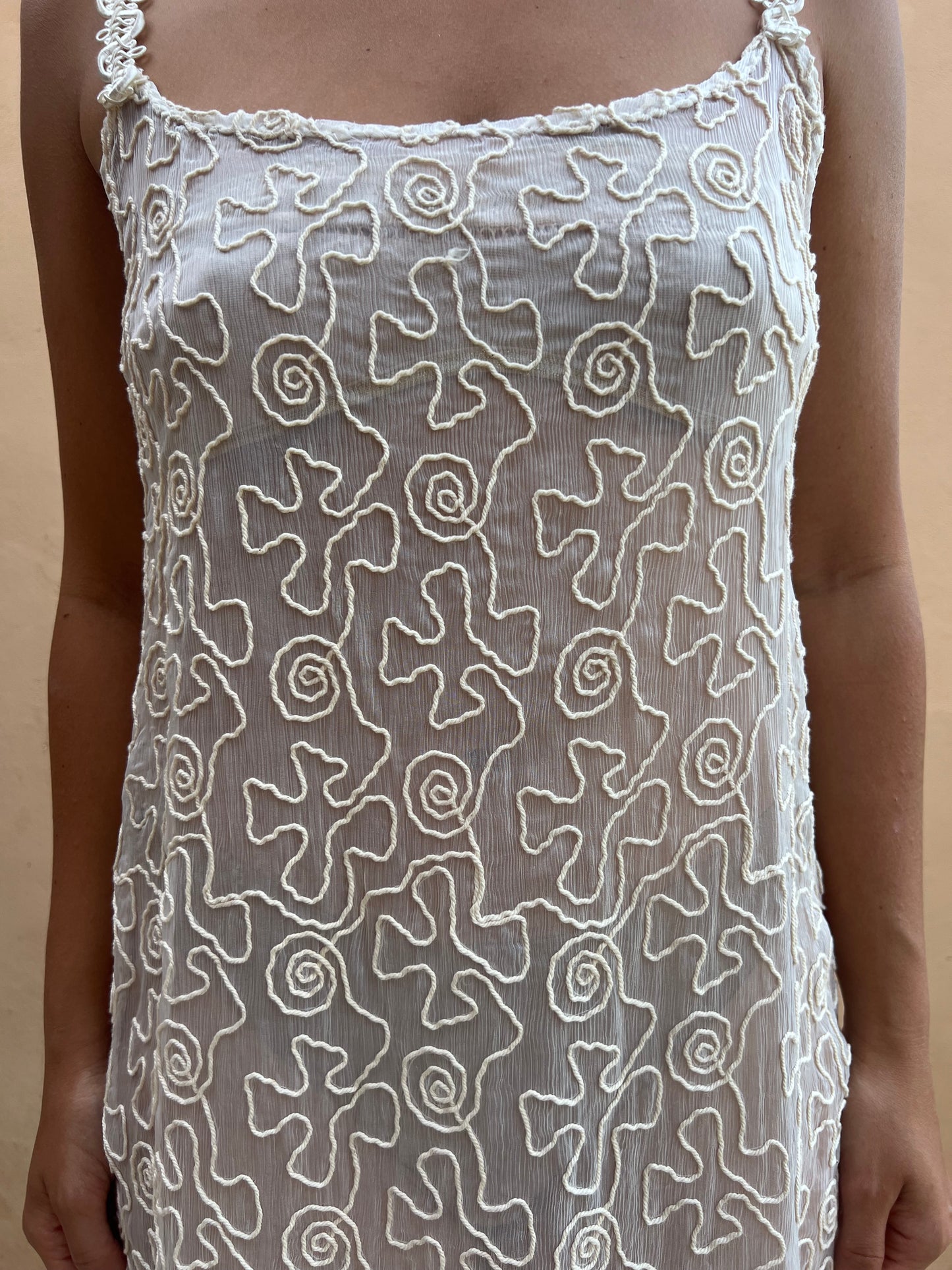 Isis Dress U-Neck