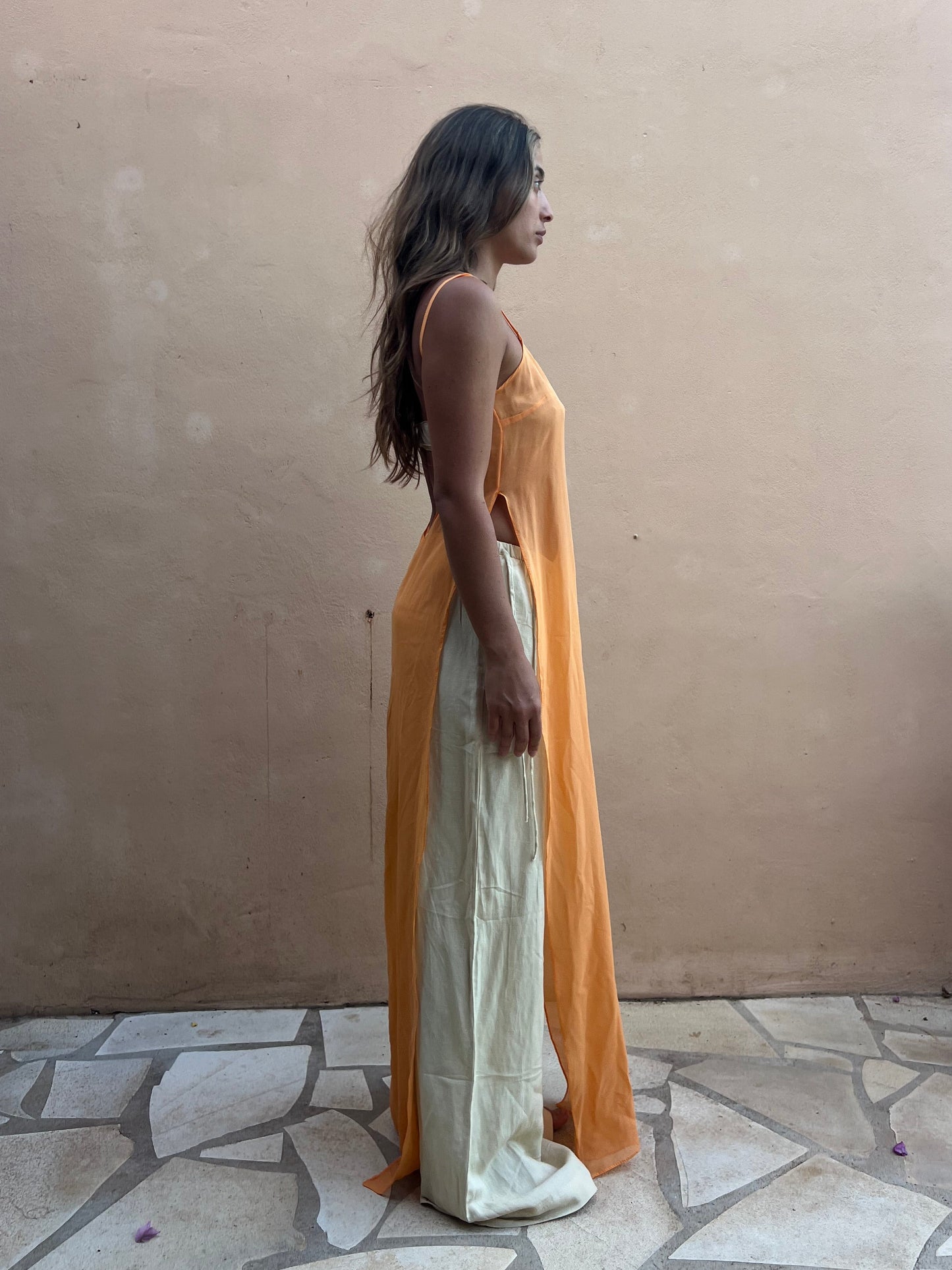 Isis Dress U-Neck
